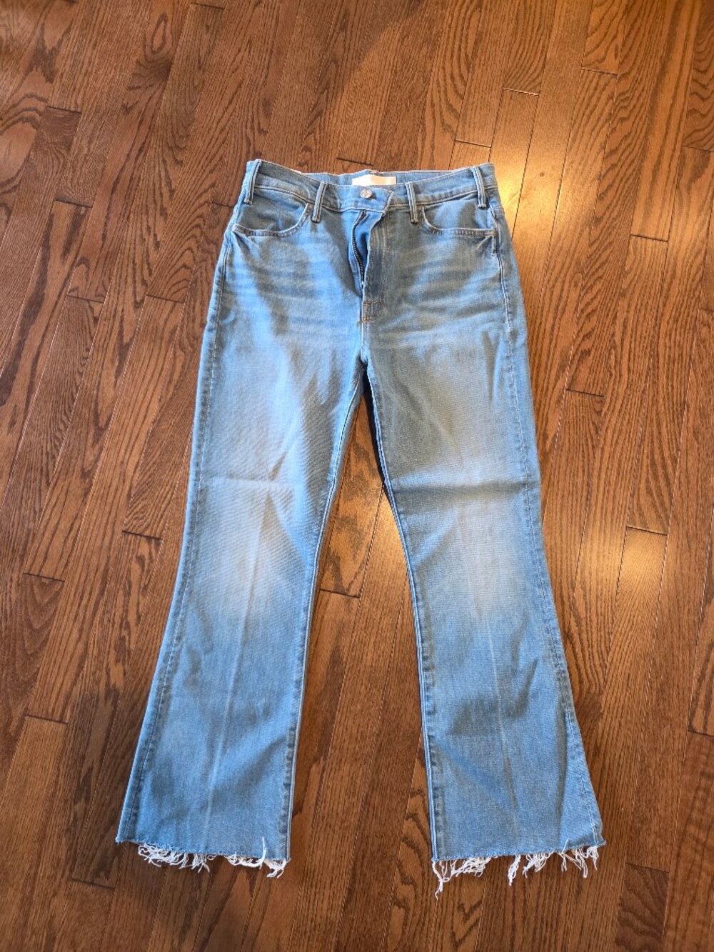 NWOT MOTHER Hustler Fray Jeans 29